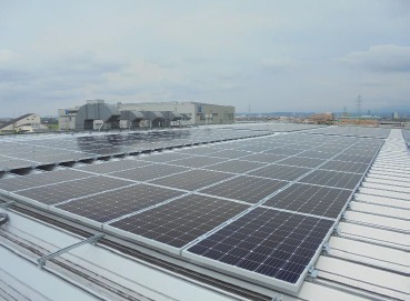SDGsの一環　工場の電気を太陽光パネルに切り替えた！